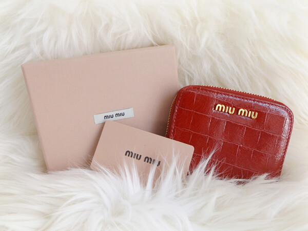 2017新作入荷 MIU MIU ミュウミュウスーパーコピー 財布 絶対欲しい☆クロコ型押し*コインケース  5MM268 2BAZ F0041